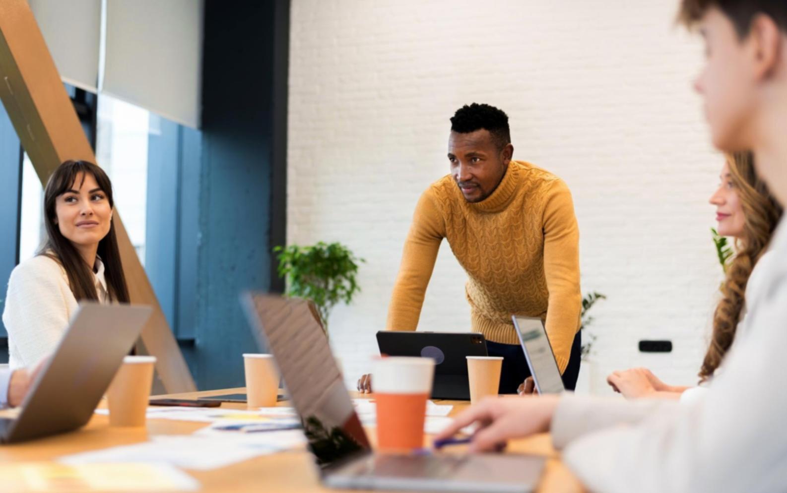 Praktische Arbeit mit Budget-Dokumenten und Analyse-Tools